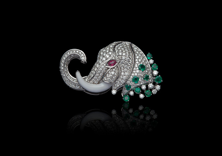 BroochesOnWaistbands_IndividualsBlog