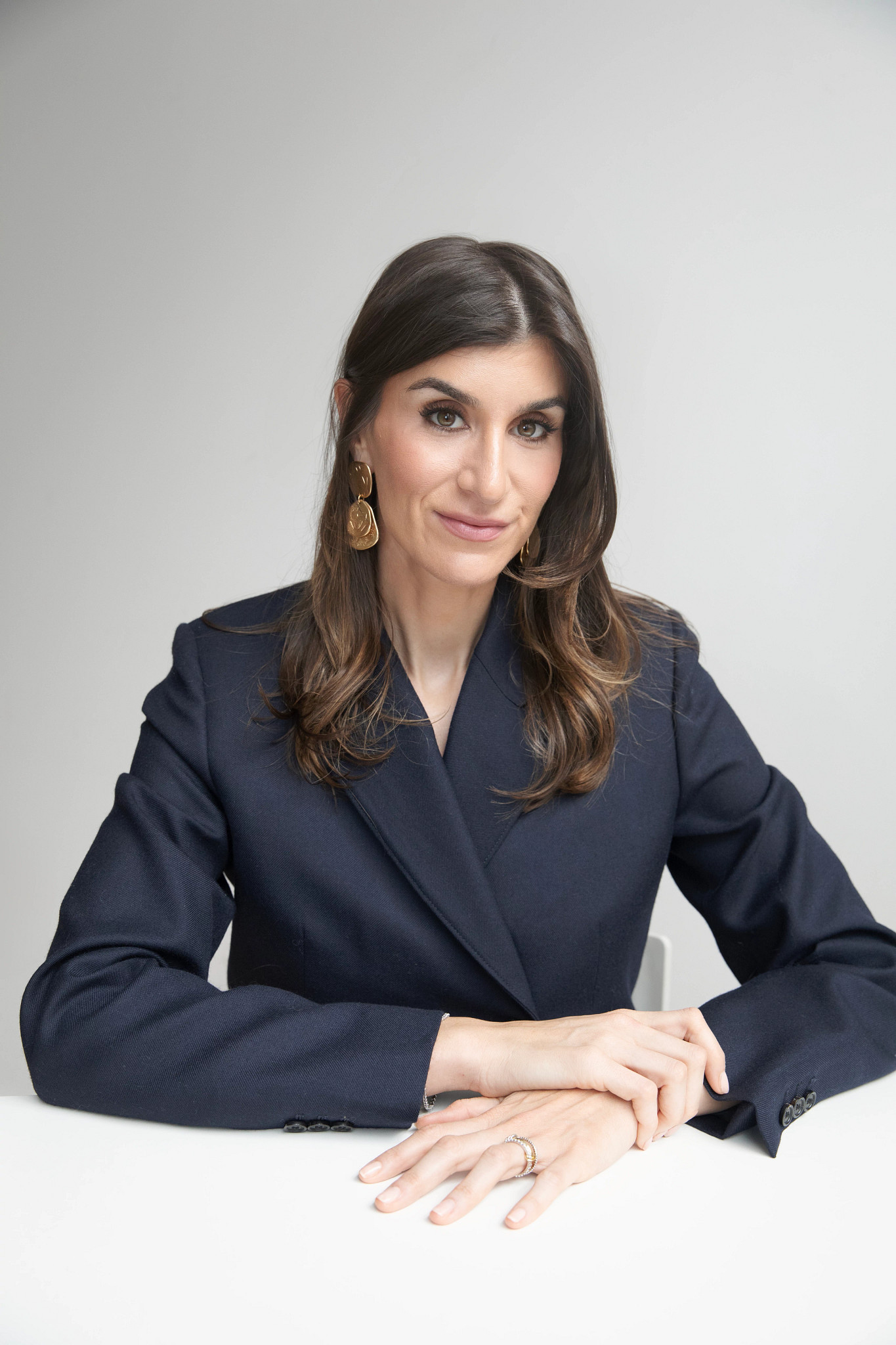 HALEY SACKS HEADSHOT