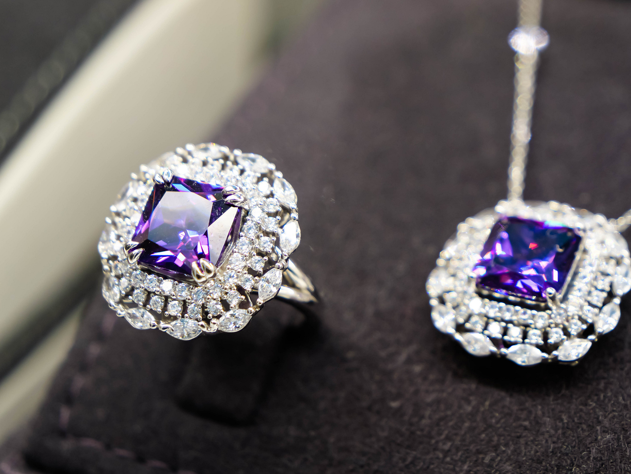 HowToCleanAmethyst_IndividualsBlog